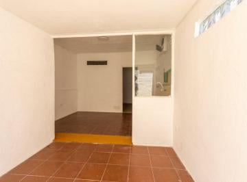 Departamento · 37m² · 2 Ambientes · Alquiler Casa en PH de 1 Dorm. Prado