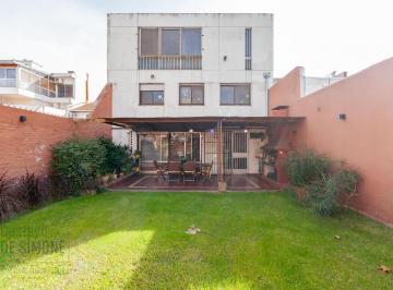 Casa · 340m² · 5 Ambientes · 2 Cocheras · Casa en Villa Pueyrredon