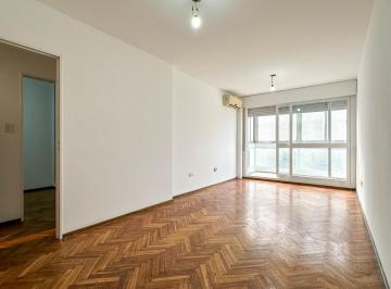 Departamento · 51m² · 3 Ambientes · Venta Departamento Dos Dorm. con Balcón y Cocina Separada Apto Crédito