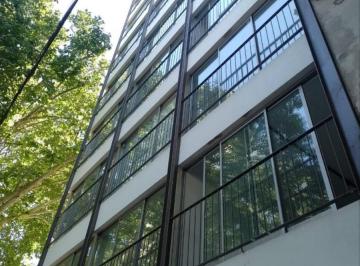 Departamento · 40m² · 2 Ambientes · Departamento de 1 Dormitorio Amplio Excelente Ubicacion