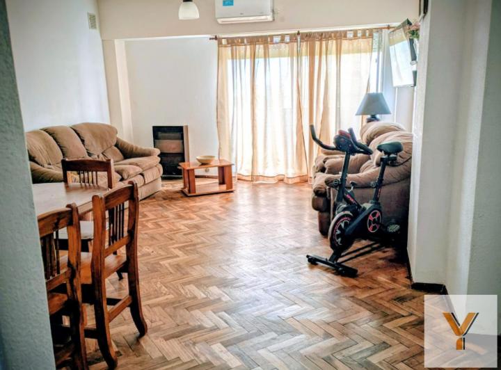 Departamento · 100m² · 5 Ambientes