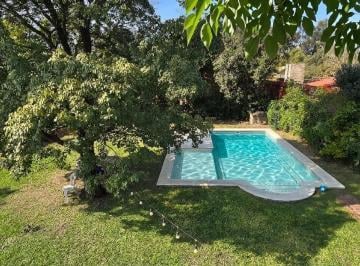 Casa · 265m² · 4 Ambientes · 1 Cochera · Venta Casa 3 Dorm. con Cochera - Roldan