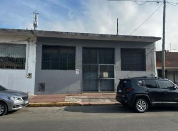 Local comercial · 278m² · Galpon en Alquiler Quilmes