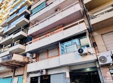 Departamento · 86m² · 5 Ambientes · Venta Departamento 3 Dorm. con Balcon - Centro Rosario