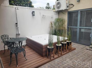 Casa · 223m² · 6 Ambientes · 4 Cocheras · Casa Venta Bernal