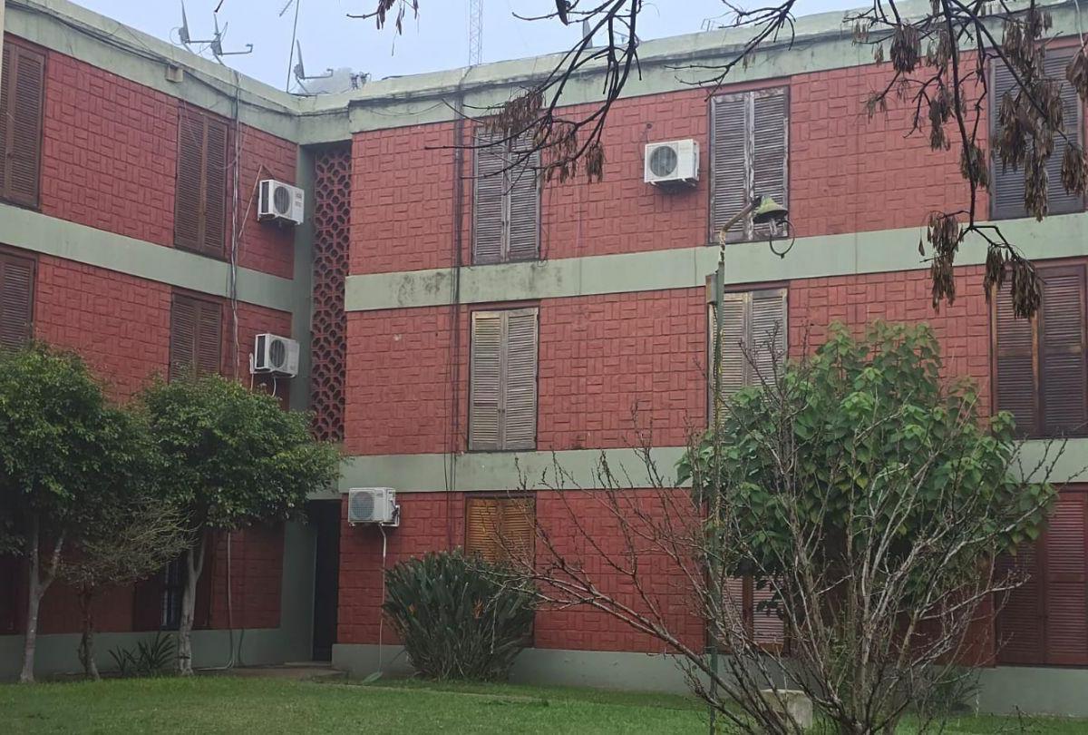 Luz y Fuerza Edificio 11 C . Entre Av. Bjm De Rosas y Balbastro