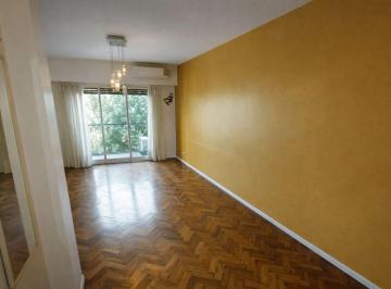 Departamento · 66m² · 3 Ambientes · Oportunidad Venta 3 Ambientes Al Frente - Super Luminoso