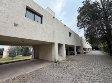 Departamento · 72m² · 3 Ambientes · 1 Cochera · Excelente Depto 2 Dor con Cochera Villa Allende