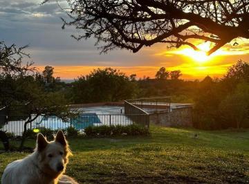 Foto · Exclusiva y Amplia Casa en La Granja - Córdoba