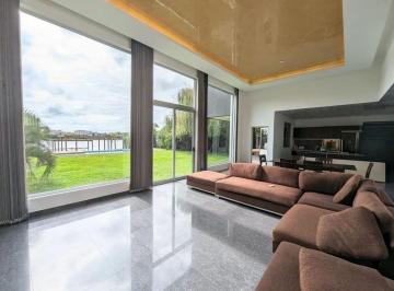 Casa de 6 ambientes, Tigre · Casa Al Lago en San Benito | 4 Dorm. | Piscina, Sauna y Muelle Propio