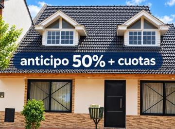 Casa · 120m² · 6 Ambientes · Vendo Urgente! Financio