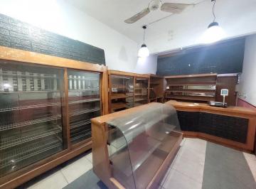 Local comercial · 30ha · Local Comercial Dos Plantas en Venta