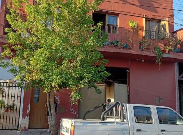 PH · 74m² · 5 Ambientes · Venta PH en Ciudad de Nieva 4 Dorm.