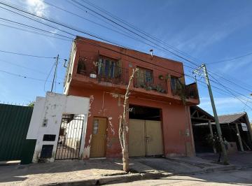 PH · 74m² · 5 Ambientes · Venta PH en Ciudad de Nieva 4 Dorm.