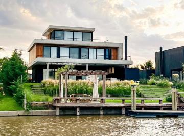 Casa · 529m² · 5 Ambientes · 4 Cocheras · Casa en Alquiler en El Yacht, Nordelta, Tigre