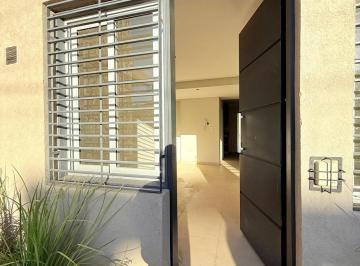 Departamento · 97m² · 4 Ambientes · 1 Cochera · Departamento en Godoy Cruz