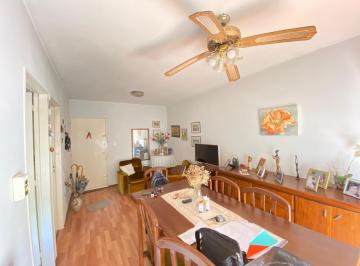 Departamento · 45m² · 2 Ambientes · Departamento en Rosario 1 Dormitorio - 2 Balcones - Bajas Expensas