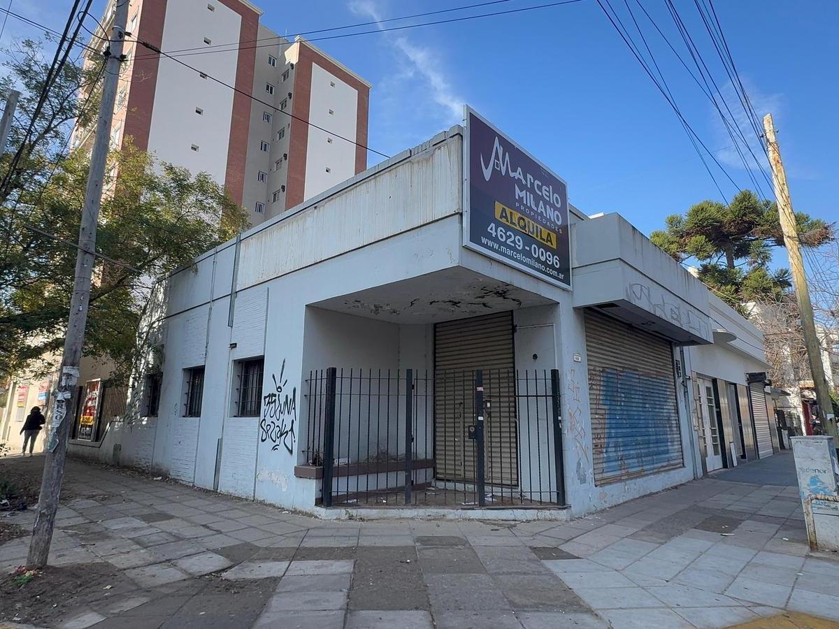 Republica Oriental Del Uruguay al 408, Morón, Morón