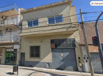 Local comercial · 450m² · Galpón Deposito Apto Local 450 m² Sobre Av Laprida en 2 Plantas Alquiler
