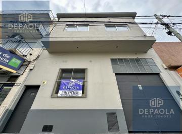 Local comercial · 450m² · Galpón Deposito Apto Local 450 m² Sobre Av Laprida en 2 Plantas Alquiler