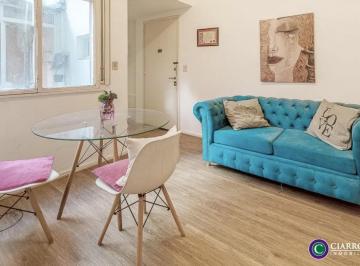 Departamento · 33m² · 2 Ambientes · Vicente López y Av Callao - Departamento de 2 Ambientes C/ Balcón en Zona Plaza Vicente López