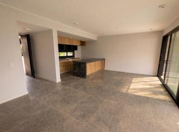 Estar comedor · En Venta + Casa en Villa Warcalde + Housing con Seguridad + 3 Dorm. y Posesión Inmediata.