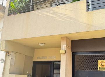 PH de 2 ambientes, Villa Urquiza · Dos Ambientes con Patio y Cochera