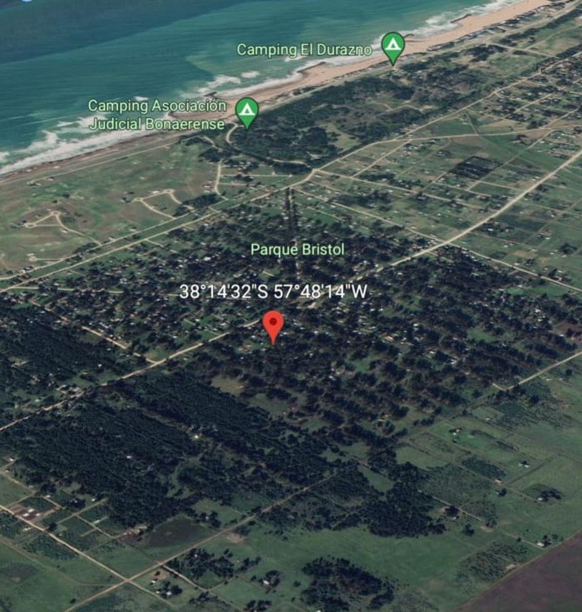 Parque Bristol, Copacabana, Miramar