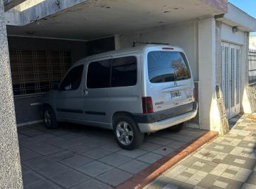 Foto · Oportunidad Vendo Casa Antigua - Ideal Para Vivienda Familiar o Inversion Comercial