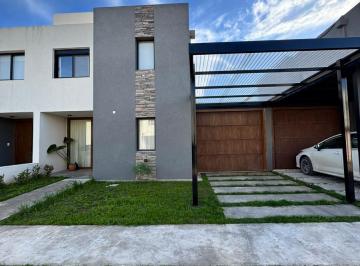 PH · 141m² · 3 Ambientes · 2 Cocheras · Duplex de Categoría - 2 Dor - Tejas 2