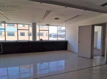 Oficina comercial · 1600m² · Oficina en Boca
