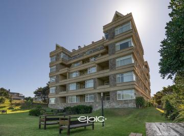 Departamento · 142m² · 5 Ambientes · 2 Cocheras · Departamento en Venta 5 Amb en Cariló Frente Al Mar