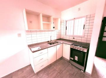 PH de 2 ambientes, San Isidro · Martinez Venta PH Planta Alta, 2 Ambiente Reciclado a Nuevo C/ Patio
