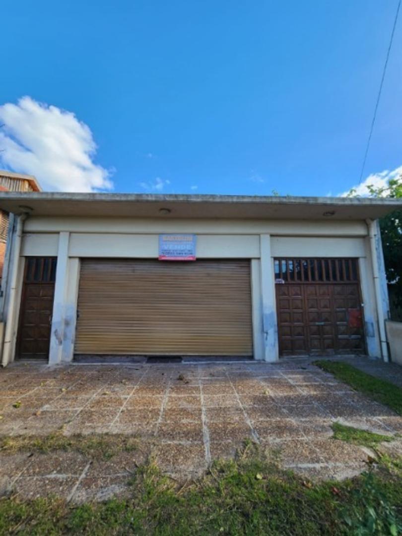Chalet 3 amb, 154m² con garage — Los Pinares