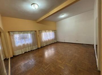 PH · 107m² · 3 Ambientes · Departamento PH en Venta en Almagro, Capital Federal, Buenos Aires