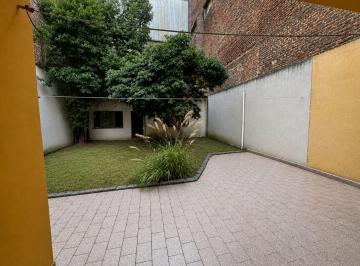 Casa · 190m² · 4 Ambientes · 1 Cochera · Venta Casa 4 Amb Lanus Oeste