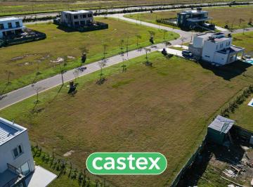 Terreno · 680m² · Lote en Venta, Barrio Amarras, Puertos