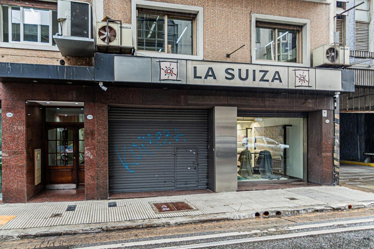 Alsina al 1200,  Monserrat, Capital Federal