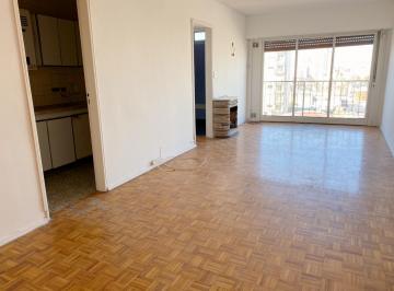 Departamento · 64m² · 3 Ambientes · Retasado! Excelente 3 Ambientes Super Luminoso!