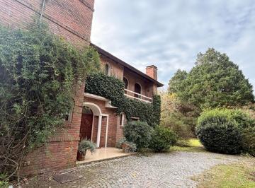 Casa · 359m² · 6 Ambientes · Venta Casa en Barrio Los Cardales Country Club