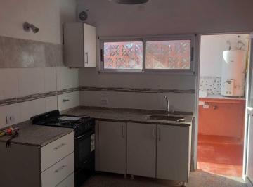 PH · 75m² · 3 Ambientes · Departamento PH en Alquiler en San Fernando, G. B. a. Zona Norte, Argentina