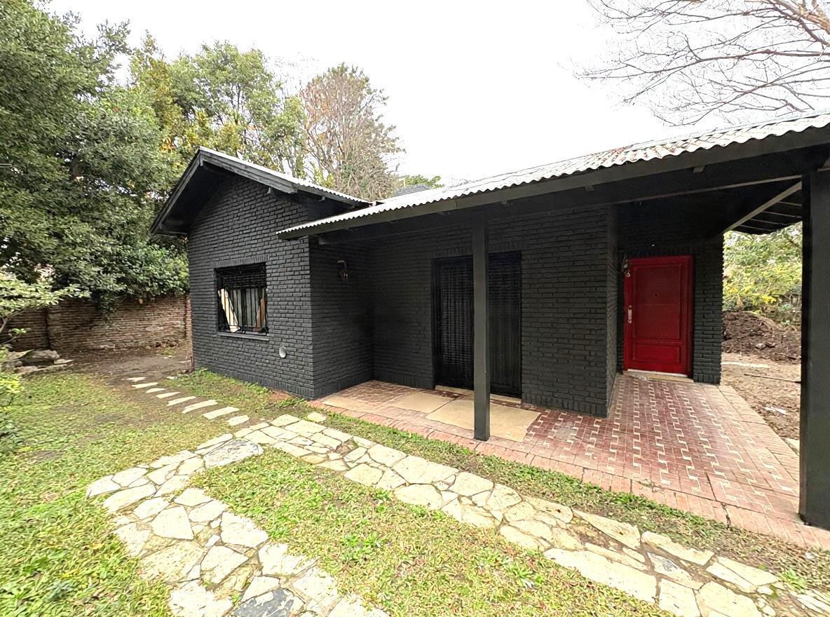 Alquiler Casa en San Isidro Malabia 100. Lomas de San Isidro 5 Ambientes Jardin Parrilla