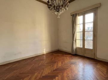 Departamento · 90m² · 4 Ambientes · Venta Departamento de 4 Ambientes en Balvanera con Balcon