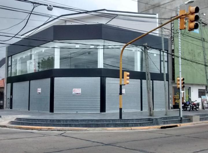 Local comercial · 500m²
