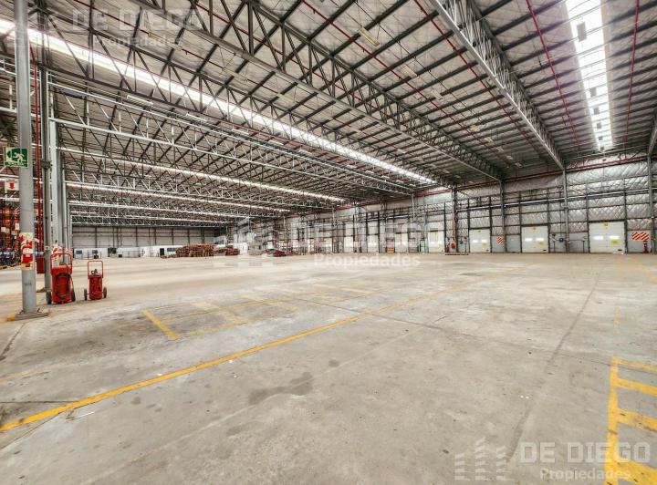 Depósito · 12353m² · 43 Cocheras
