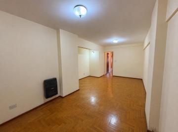 Departamento · 59m² · 3 Ambientes · Departamento de 2 Dorm. en Alquiler