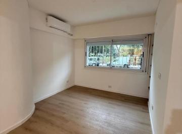 Departamento · 56m² · 3 Ambientes · 3 Ambientes Reciclado a Nuevo con Patio – Parque Chacabuco