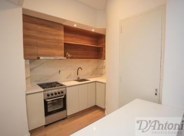 Departamento · 56m² · 3 Ambientes · 3 Ambientes Reciclado a Nuevo con Patio – Parque Chacabuco