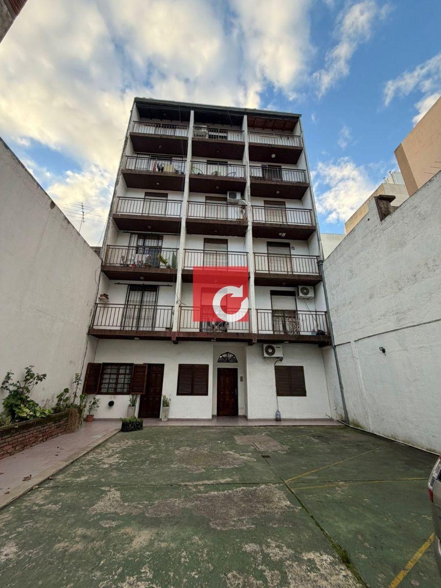 Calle 42 n 871
