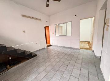 Casa · 175m² · 4 Ambientes · Venta Casa con Dpto Totalmente Independiente